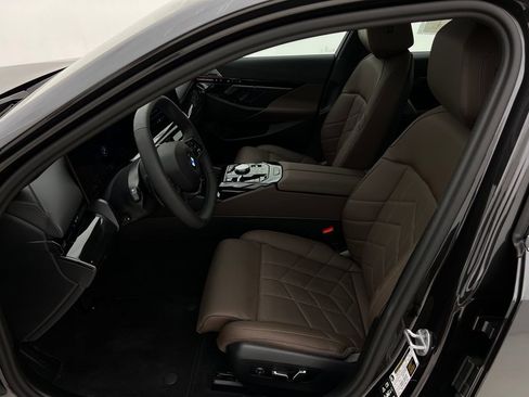 Certified 2026 BMW 530i xDrive w/ Premium Package image 11