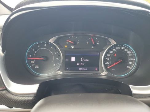 Used 2022 Chevrolet Traverse RS image 43