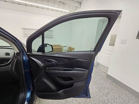 Used 2020 Buick Encore Preferred FWD image 22