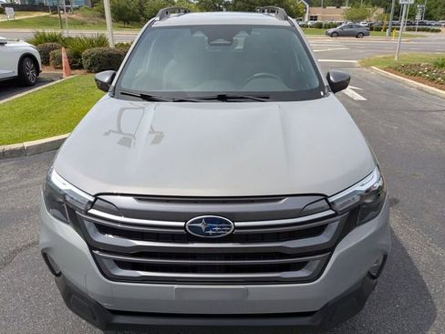 Used 2025 Subaru Forester Premium w/ Protection Package (1PH) AWD/4WD image 4