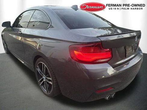 Used 2020 BMW 230i Coupe w/ M Sport Package RWD image 3