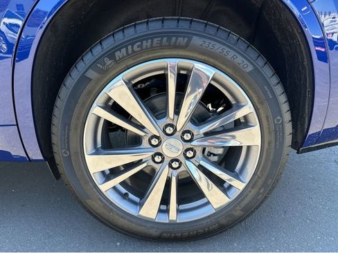 New 2025 Cadillac XT6 Premium Luxury w/ Technology Package image 4