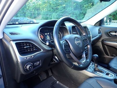 Used 2021 Jeep Cherokee Latitude Lux w/ Sun & Sound Group AWD/4WD image 15