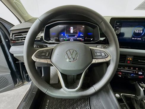 New 2026 Volkswagen Jetta SE FWD image 6