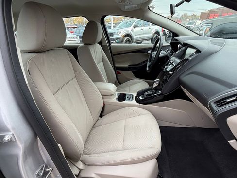 Used 2014 Ford Focus Electric Hatchback image 15