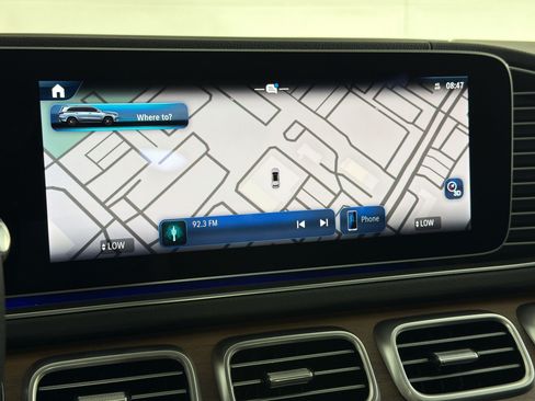 New 2026 Mercedes-Benz GLS 580 4MATIC image 24