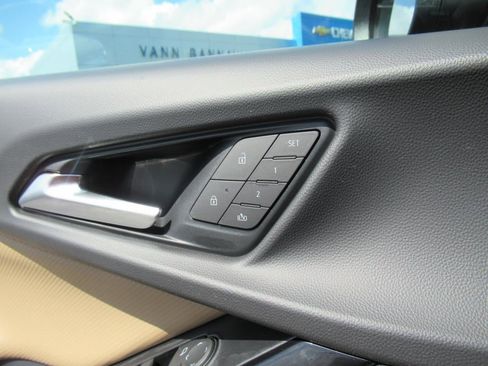 New 2026 Chevrolet Equinox ACTIV w/ Convenience Package III image 27