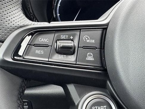 New 2025 Alfa Romeo Tonale AWD/4WD image 19