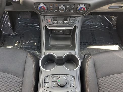 Used 2020 GMC Terrain SLE w/ Driver Convenience Package FWD image 21