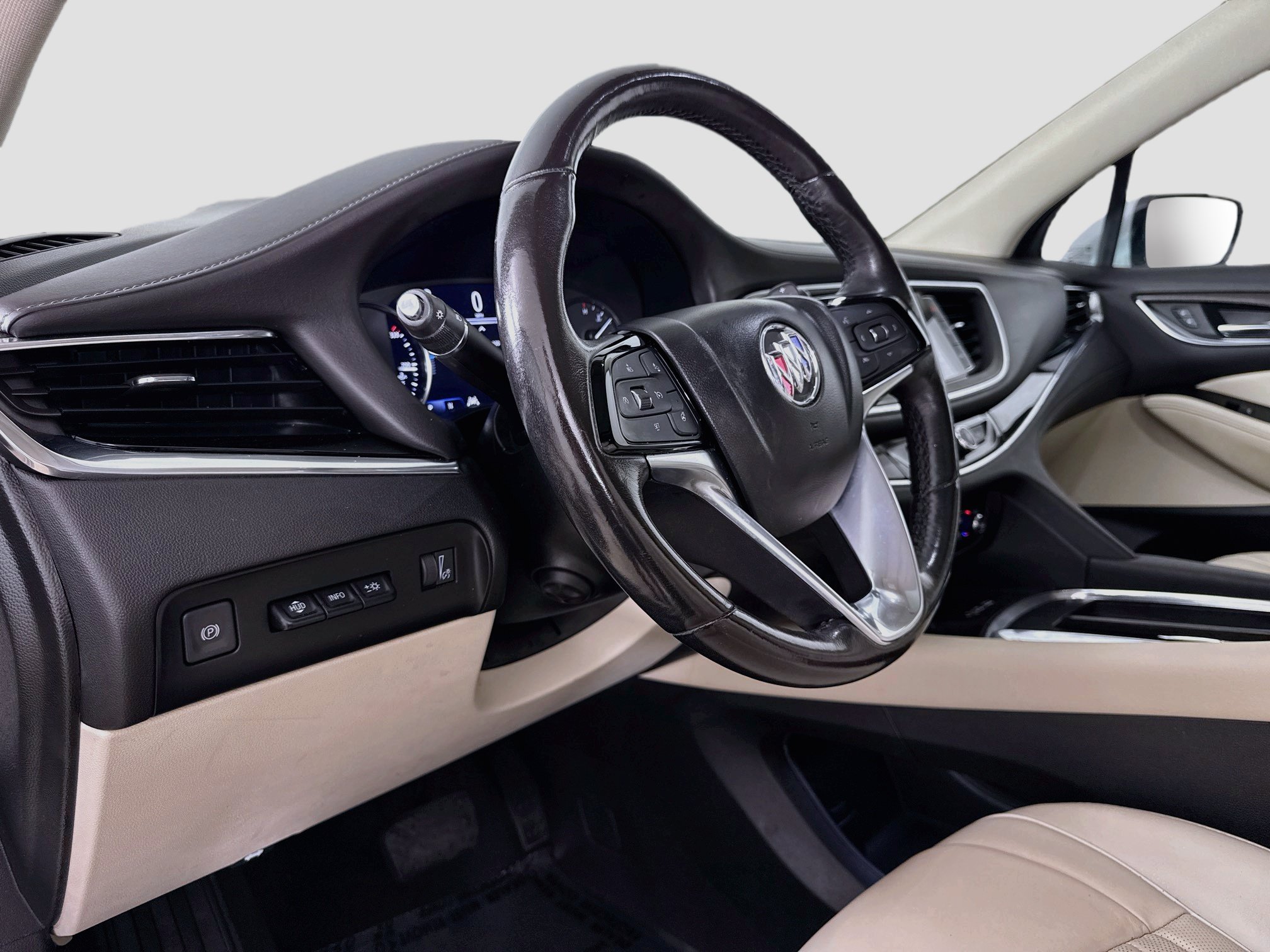 Used 2023 Buick Enclave Avenir w/ Trailering Package, 5000 lbs. AWD/4WD image 11