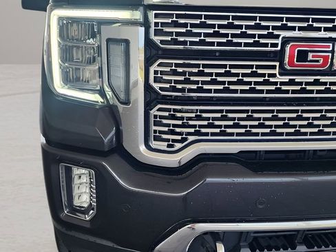 Used 2021 GMC Sierra 2500 Denali w/ Denali Ultimate Package image 4