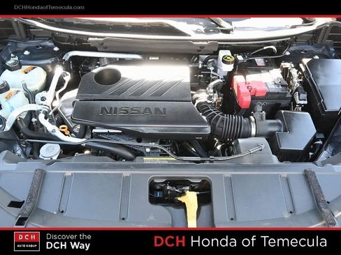 Used 2023 Nissan Rogue SV image 24