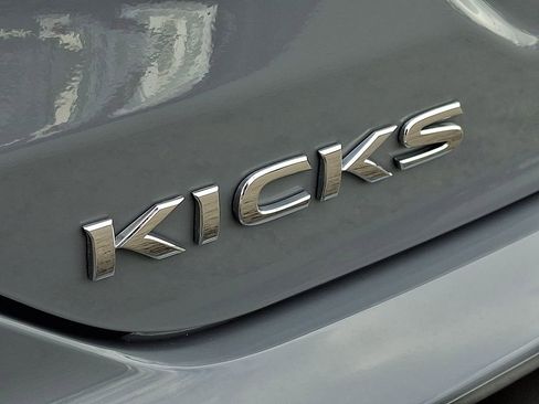 Certified 2024 Nissan Kicks SV image 29