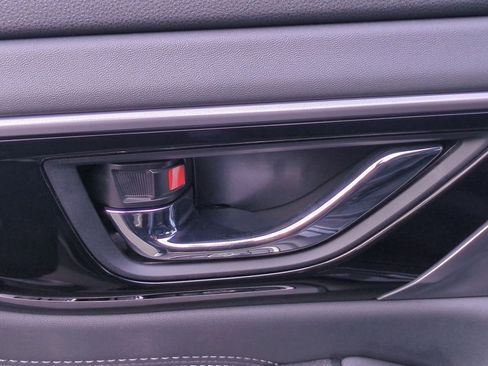 Used 2025 Subaru Legacy Limited image 15