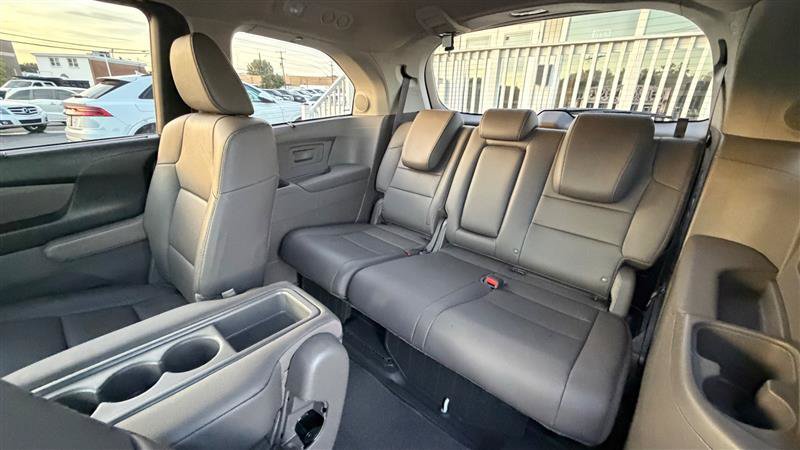 Used 2016 Honda Odyssey Touring image 43