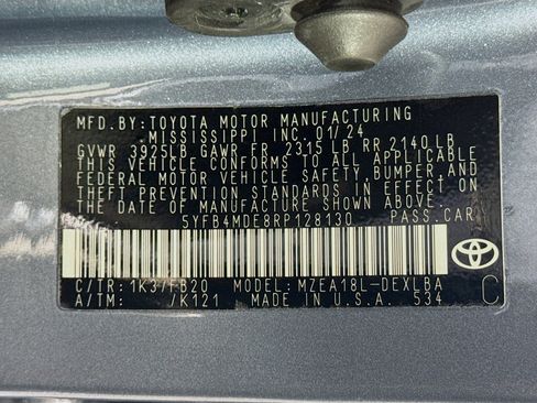 Used 2024 Toyota Corolla LE image 39