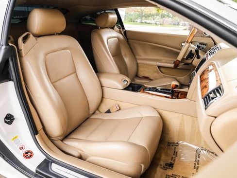 Used 2007 Jaguar XK XK image 74