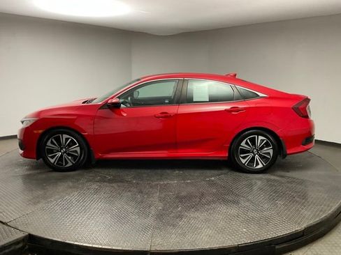 Used 2017 Honda Civic EX-L image 4