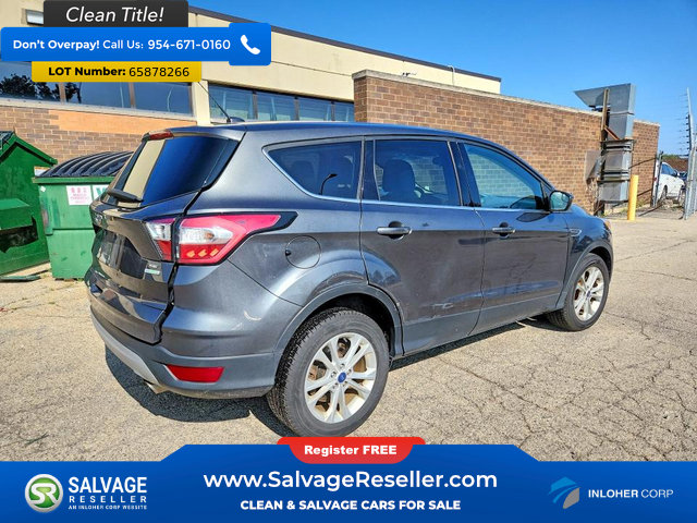 Used 2017 Ford Escape SE FWD image 4
