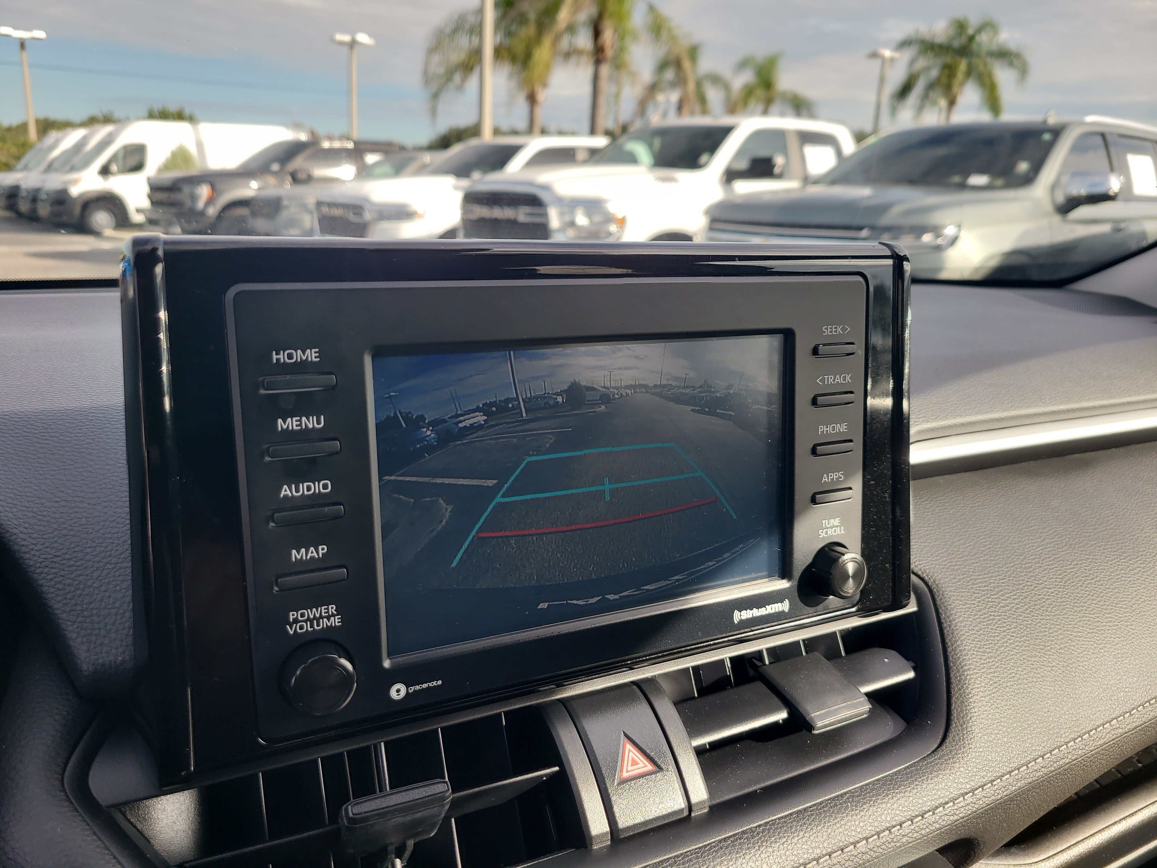 Used 2022 Toyota RAV4 LE FWD image 22