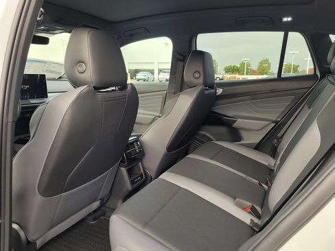 New 2026 Volkswagen ID.4 Pro S AWD/4WD image 14