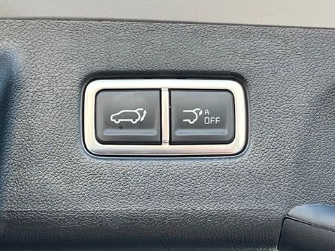 Certified 2025 Kia Sorento SX Prestige image 13