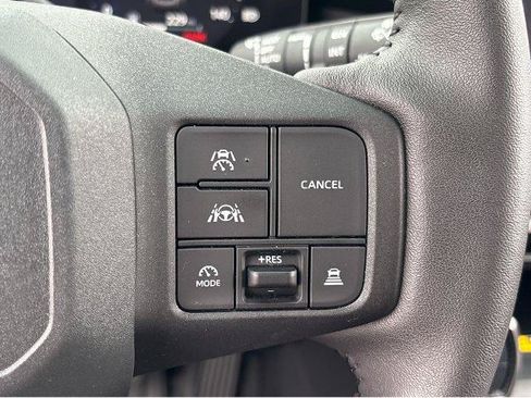 Used 2026 Toyota RAV4 XSE w/ Panoramic Sun Roof Package AWD/4WD image 21