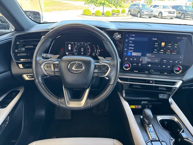 Used 2023 Lexus RX 350 Premium w/ Cold Area Package AWD/4WD image 8