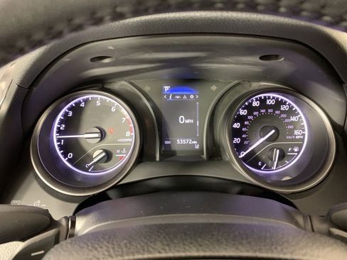 Used 2024 Toyota Camry SE image 19