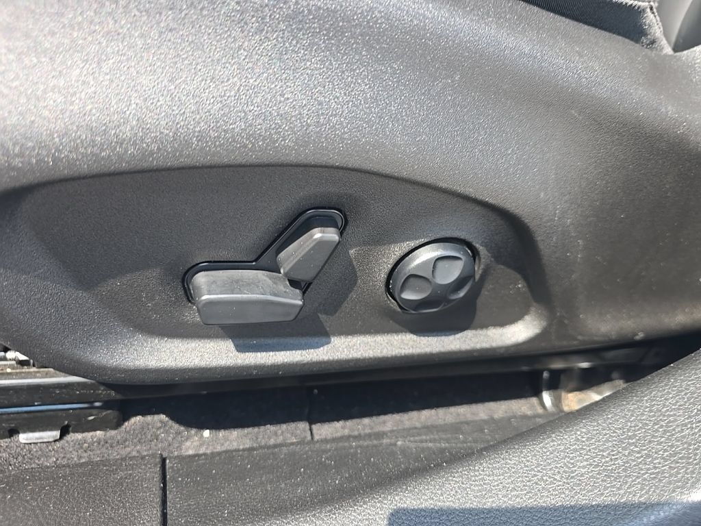 Used 2024 Dodge Hornet GT AWD/4WD image 19