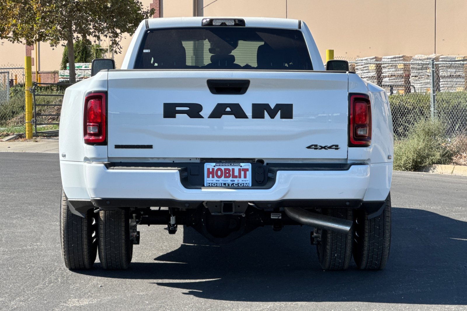 New 2027 RAM 3500 Big Horn AWD/4WD image 4