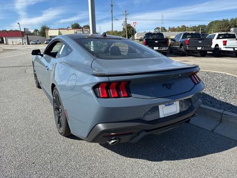 New 2026 Ford Mustang Coupe image 9