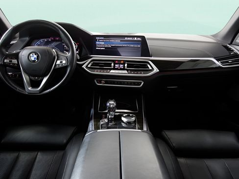 Used 2019 BMW X5 xDrive50i AWD/4WD image 25