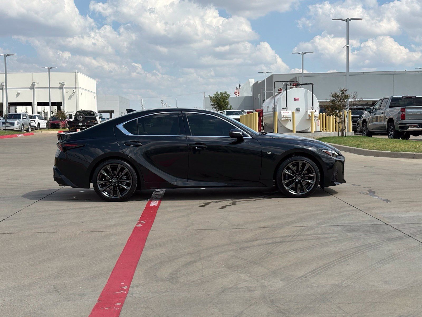 Used 2022 Lexus IS 350 F Sport AWD/4WD image 8