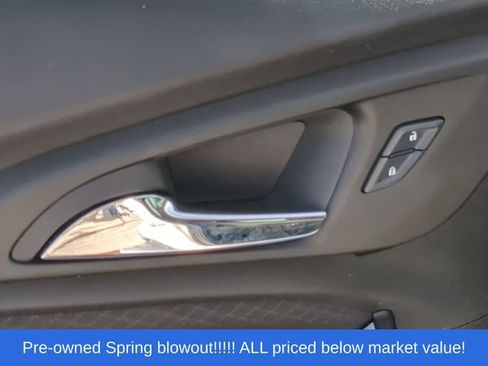 Used 2025 Chevrolet Malibu LT FWD image 21