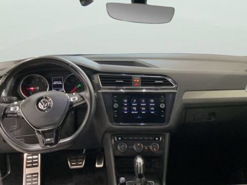 Used 2021 Volkswagen Tiguan SE R-Line AWD/4WD image 11
