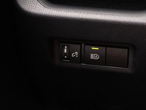Used 2024 Toyota RAV4 LE FWD image 18