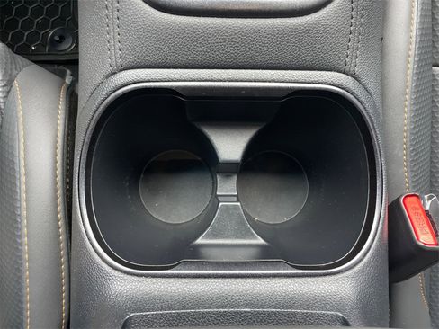 Used 2022 Subaru Outback Wilderness image 18