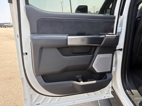 New 2026 Ford F350 Platinum AWD/4WD image 16