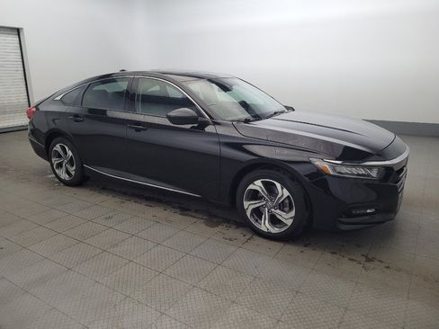 Used 2020 Honda Accord EX image 11