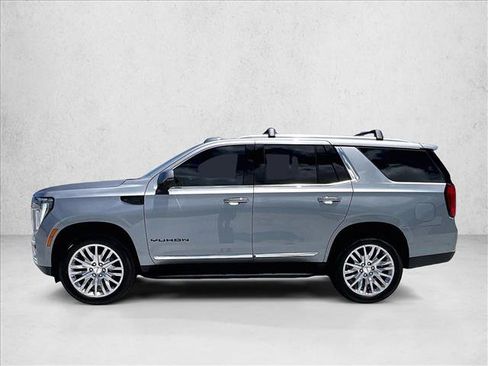 Used 2025 GMC Yukon Elevation w/ Elevation Premium Package RWD image 6