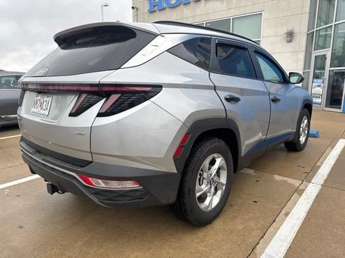 Used 2023 Hyundai Tucson SEL AWD/4WD image 5