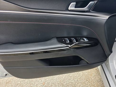 Used 2022 Kia K5 GT FWD image 13