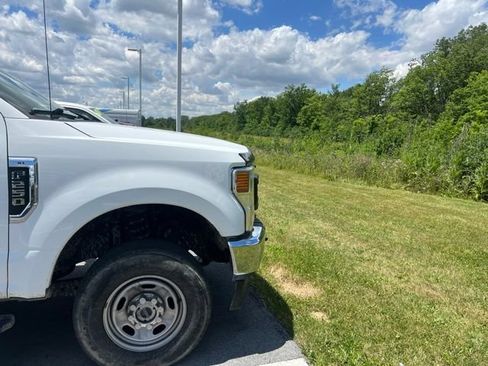 Used 2021 Ford F250 XL w/ Power Equipment Group AWD/4WD image 13