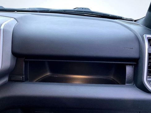 Used 2022 RAM 1500 Big Horn image 24