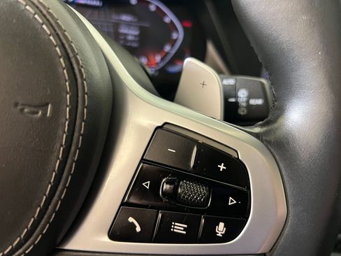 Used 2021 BMW X7 M50i image 26