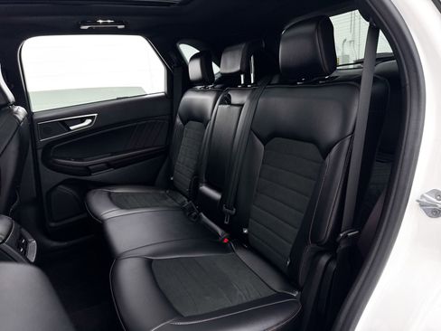 Used 2023 Ford Edge ST-Line AWD/4WD image 29