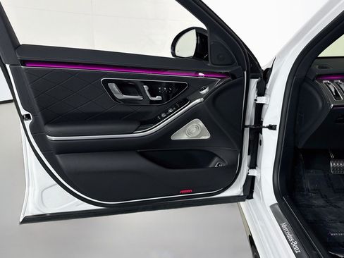 Certified 2026 Mercedes-Benz S 580e 4MATIC Sedan image 23