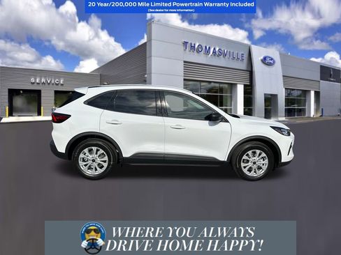 New 2026 Ford Escape Active w/ Tech Pack #1 FWD image 2