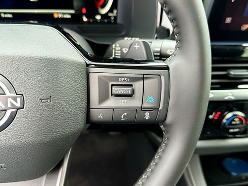 New 2026 Nissan Pathfinder SL AWD/4WD image 28